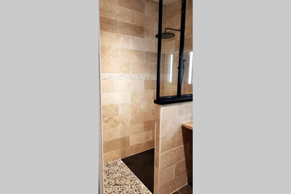 Le Saint Symphorien, Parking Gratuit Privee Apartment Vannes Ngoại thất bức ảnh
